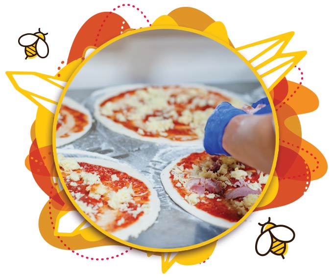 Preparación de Pizza Bee's